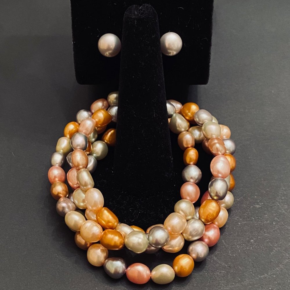 Set of 4 Honora Pearl Stretch Bracelets & Matching Earrings